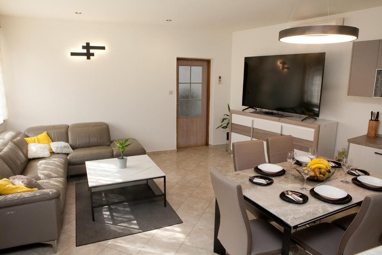 Apartment Nikoleto Zadar Exterior photo